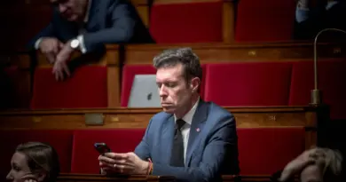 Trois députés contraints de démissionner après avoir été déclarés inéligibles par le Conseil constitutionnel